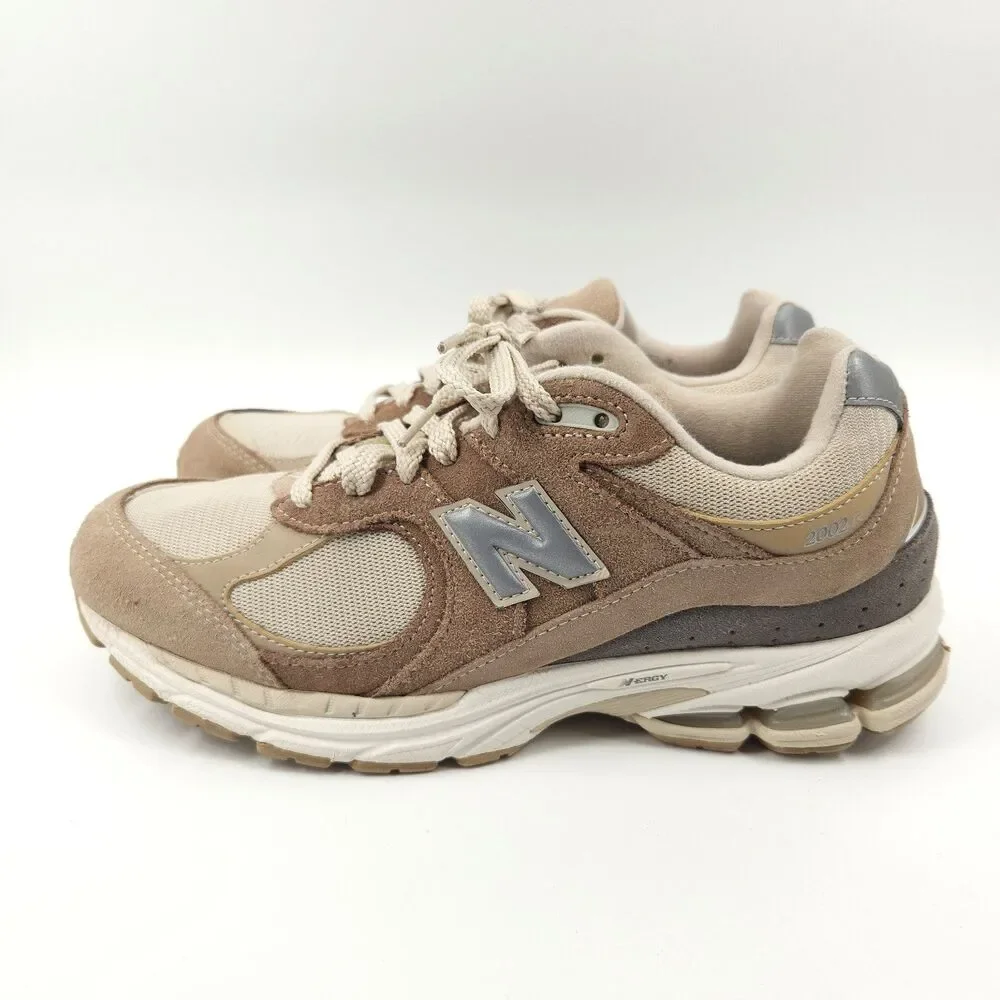 New Balance 2002R Shoes Womens Size 10 Men 8.5 Beige White Athletic Running